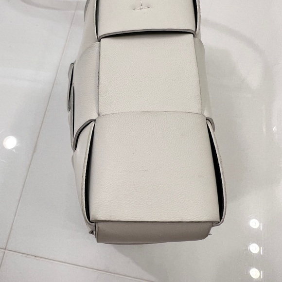 Bottega Veneta cassette - Picture 4 of 6